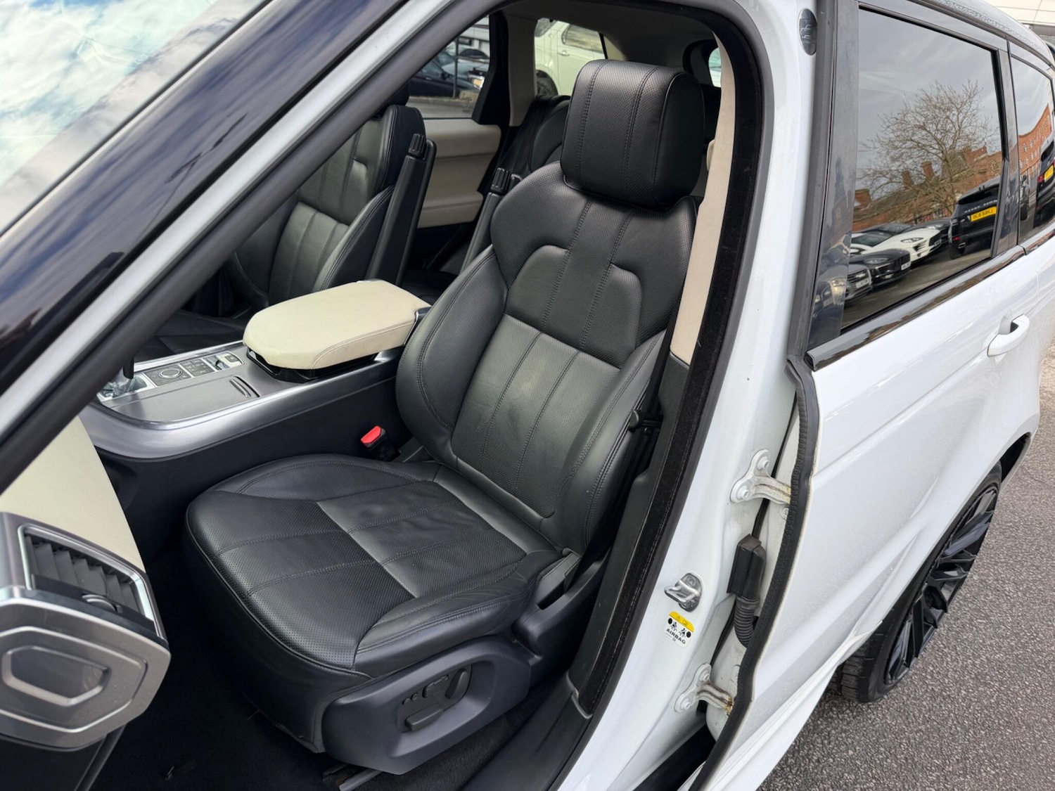 Used Land Rover Range Rover Sport 2014 for sale - 77646598: Photo 19