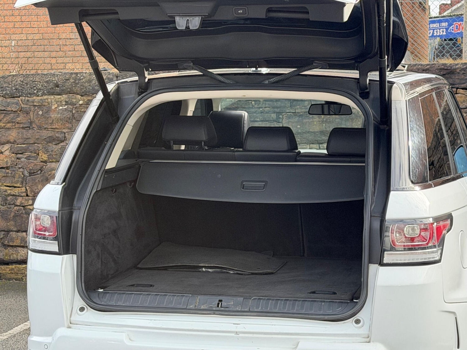 Used Land Rover Range Rover Sport 2014 for sale - 77646598: Photo 22