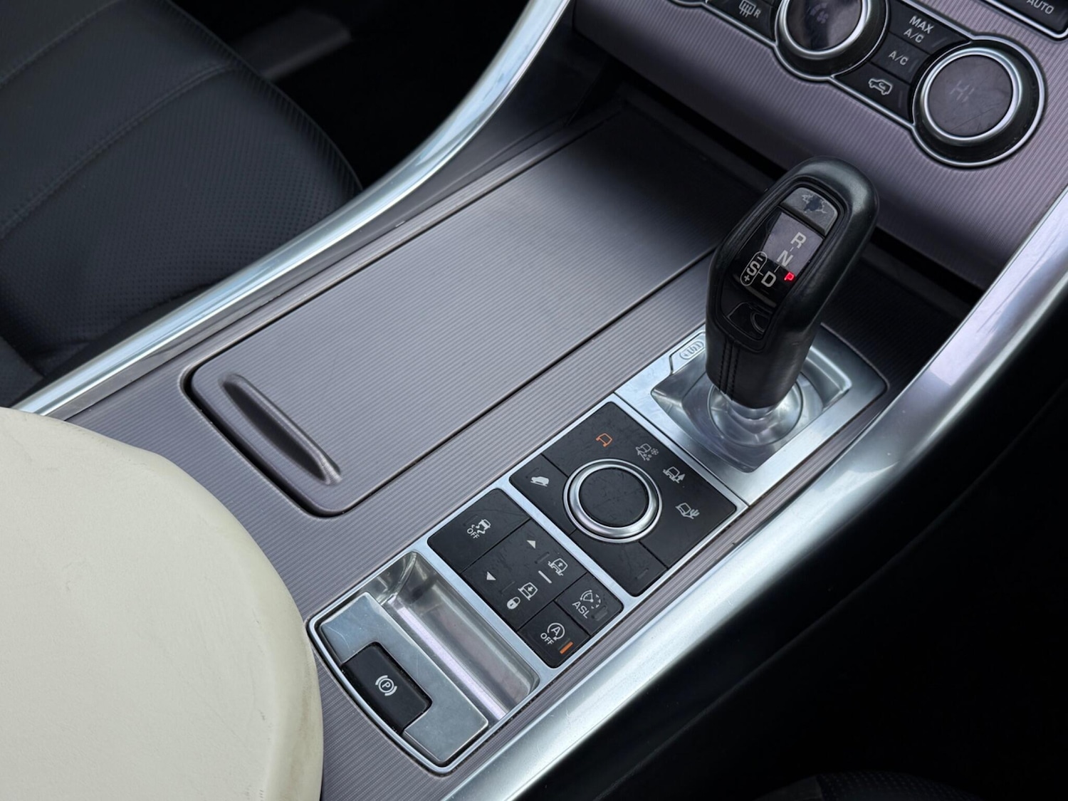 Used Land Rover Range Rover Sport 2014 for sale - 77646598: Photo 41