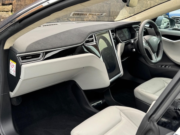 Used Tesla Model S 2016 for sale - 76161075: Photo 15