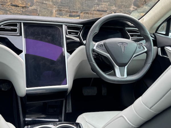 Used Tesla Model S 2016 for sale - 76161075: Photo 27