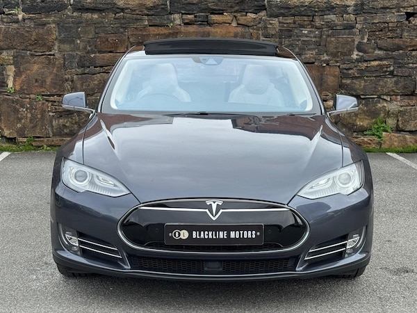 Used Tesla Model S 2016 for sale - 76161075: Photo 2