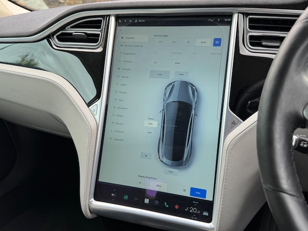 Used Tesla Model S 2016 for sale - 76161075: Photo 31