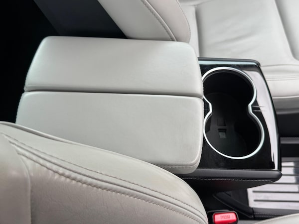 Used Tesla Model S 2016 for sale - 76161075: Photo 39