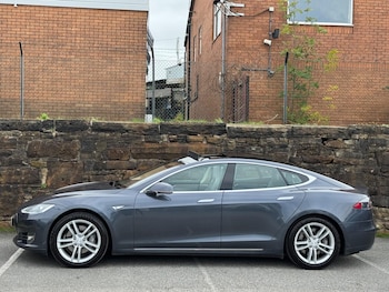 Used Tesla Model S 2016 for sale - 76161075: Photo 4