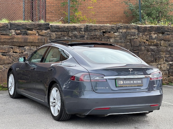 Used Tesla Model S 2016 for sale - 76161075: Photo 5