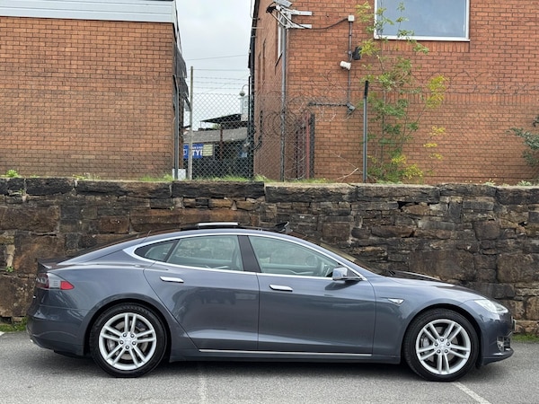 Used Tesla Model S 2016 for sale - 76161075: Photo 8