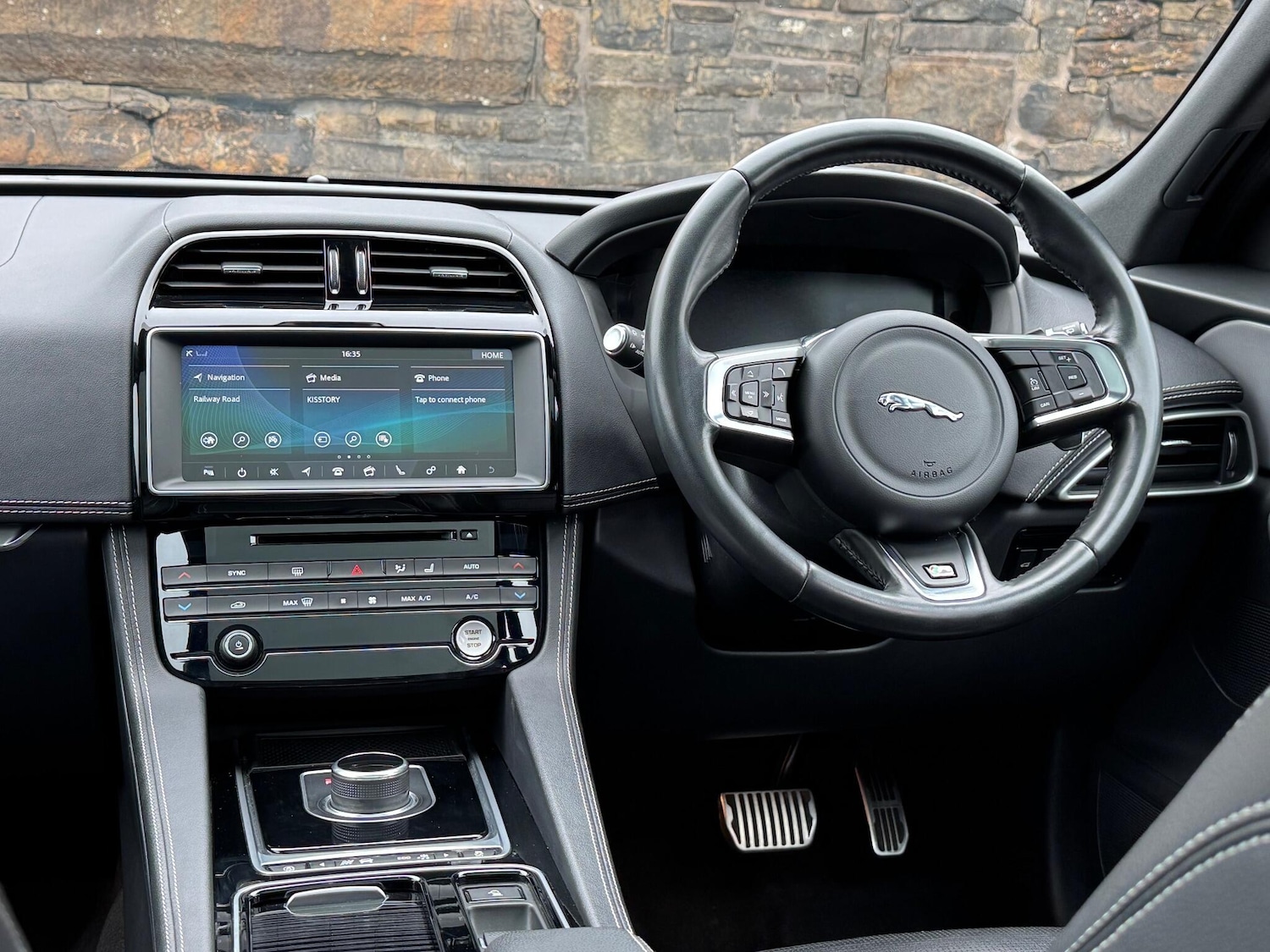 Used Jaguar F-Pace 2017 for sale - 76161072: Photo 23