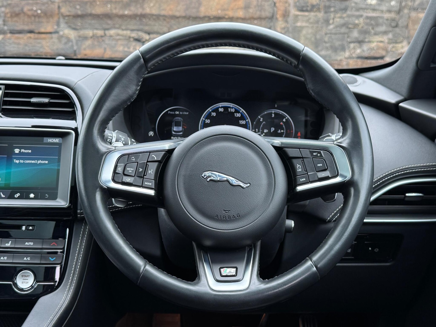 Used Jaguar F-Pace 2017 for sale - 76161072: Photo 25