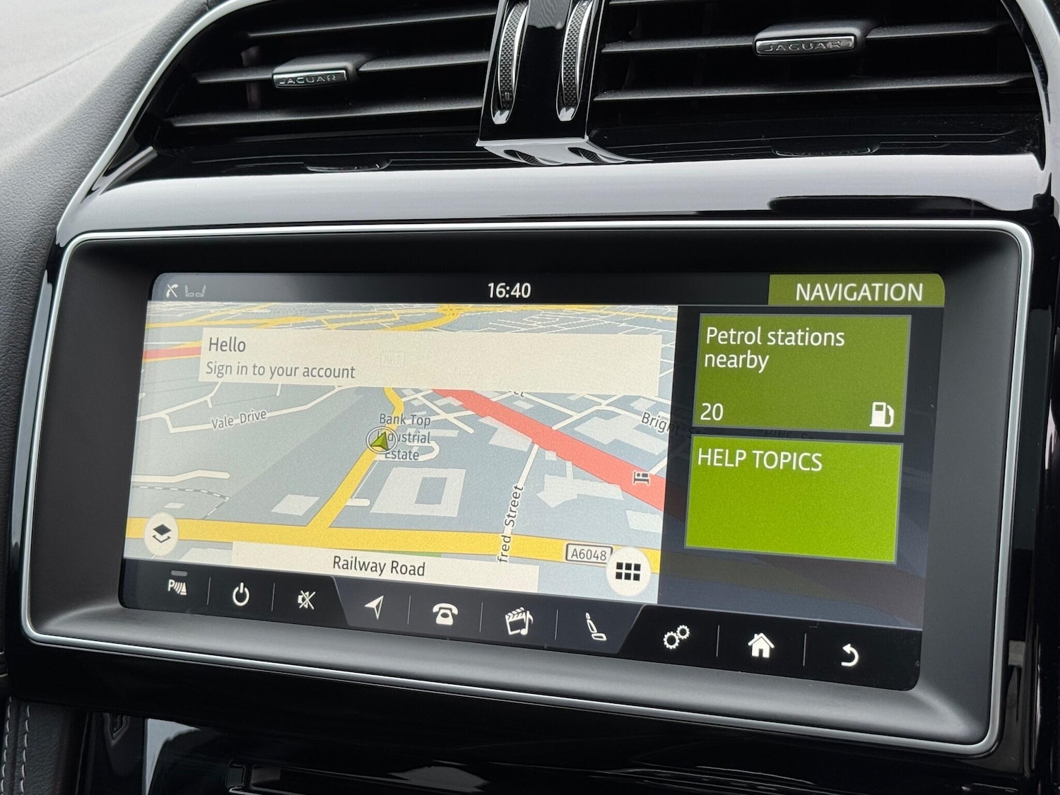 Used Jaguar F-Pace 2017 for sale - 76161072: Photo 33