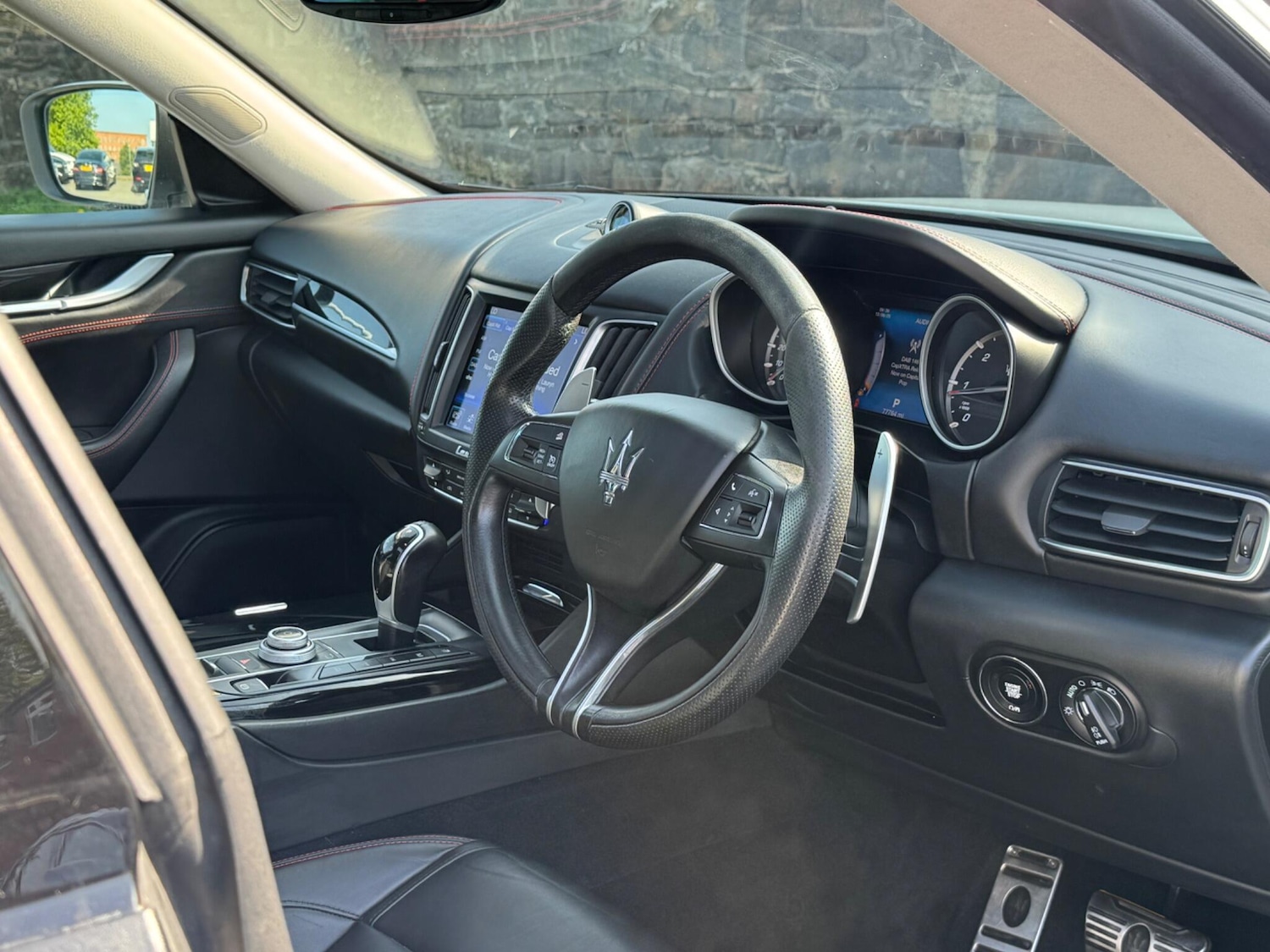 Used Maserati Levante 2016 for sale - 76987998: Photo 12