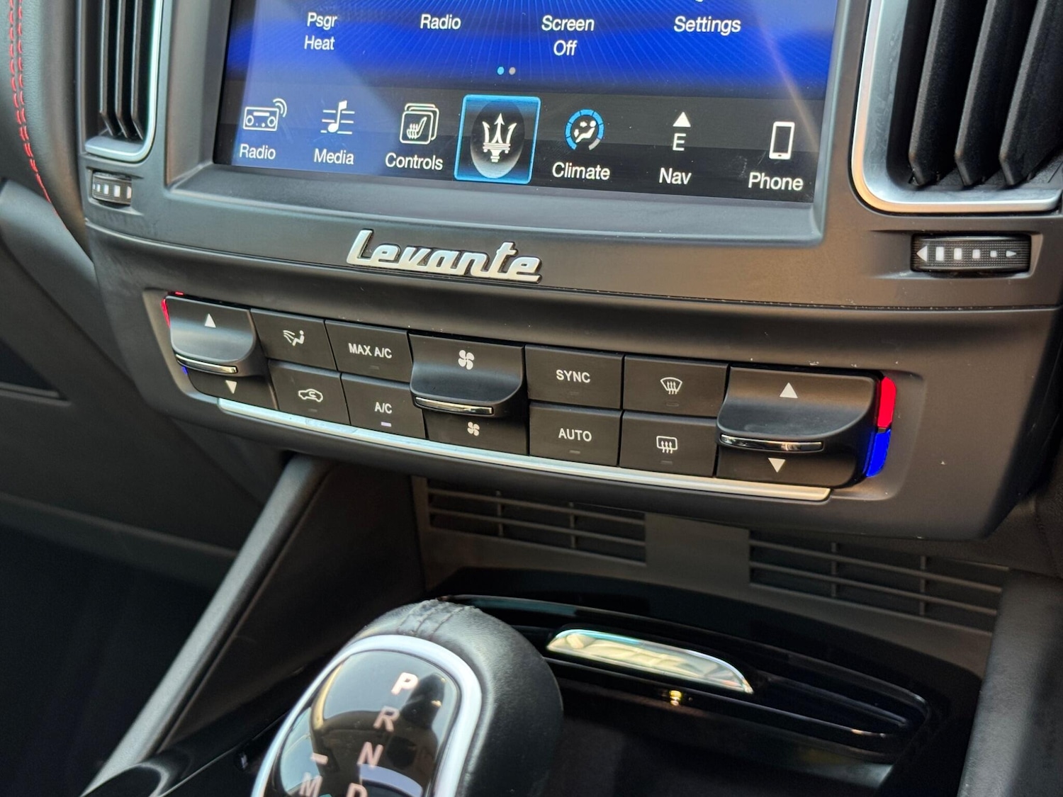 Used Maserati Levante 2016 for sale - 76987998: Photo 39