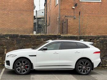 Used Jaguar F-Pace 2017 for sale - 77468122: Photo