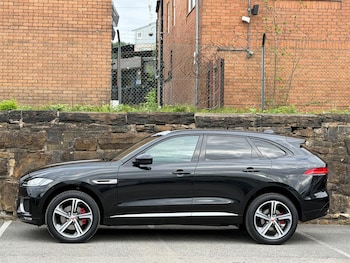 Used Jaguar F-Pace 2018 for sale - 78416931: Photo