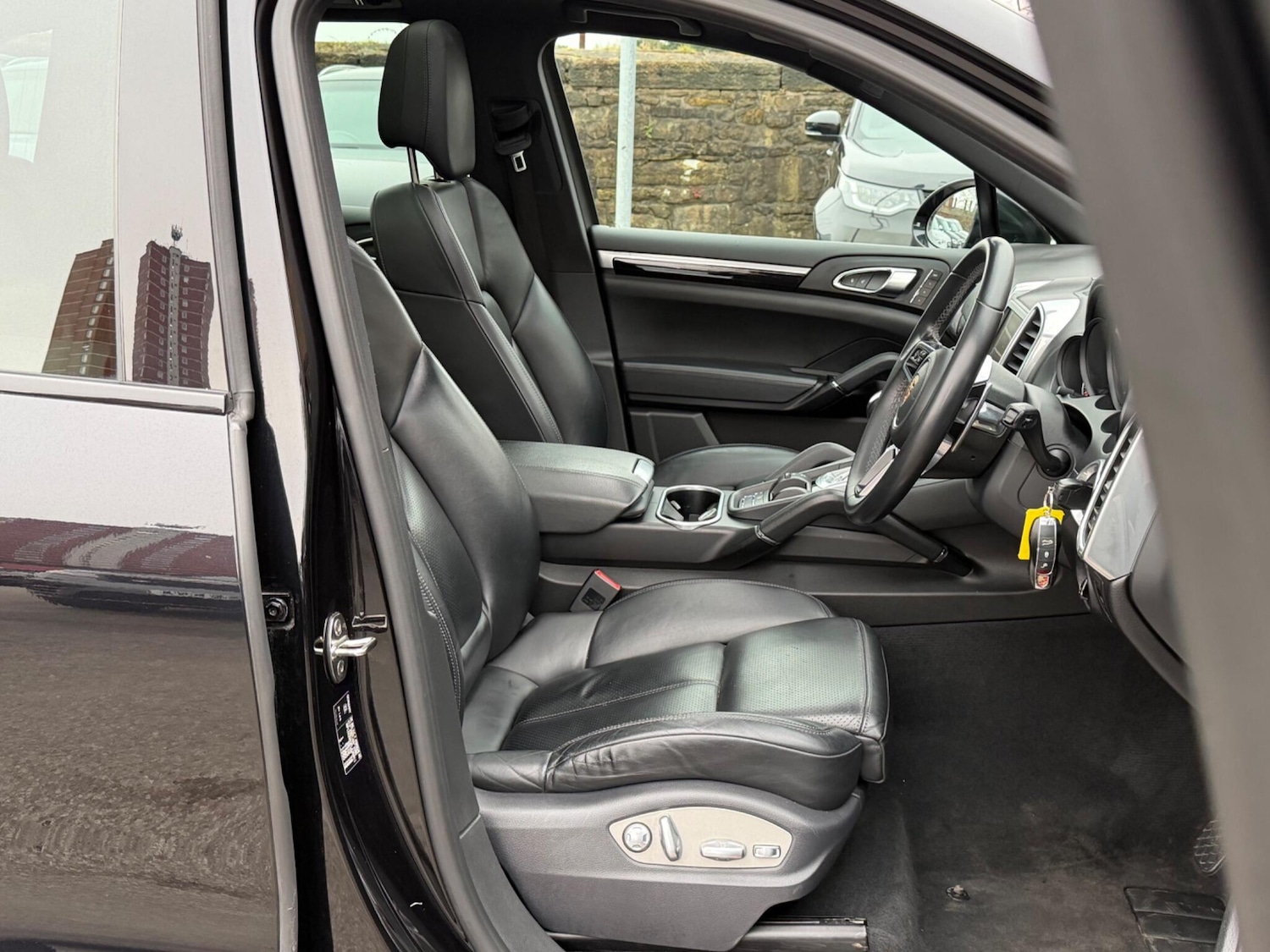 Used Porsche Cayenne 2014 for sale - 77254969: Photo 16