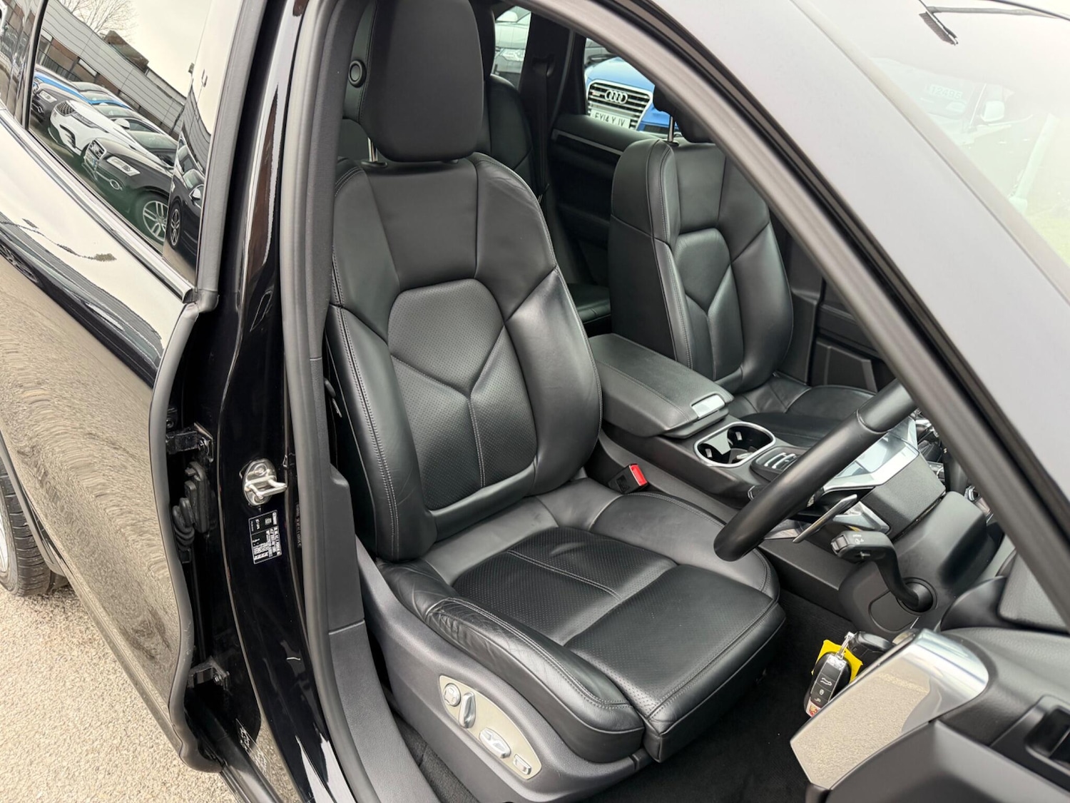 Used Porsche Cayenne 2014 for sale - 77254969: Photo 18