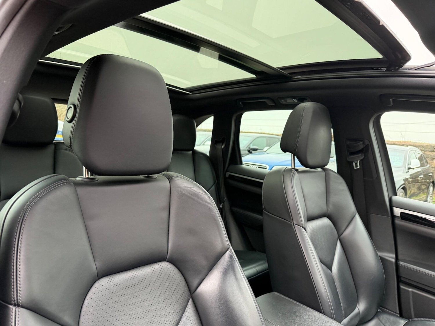 Used Porsche Cayenne 2014 for sale - 77254969: Photo 20