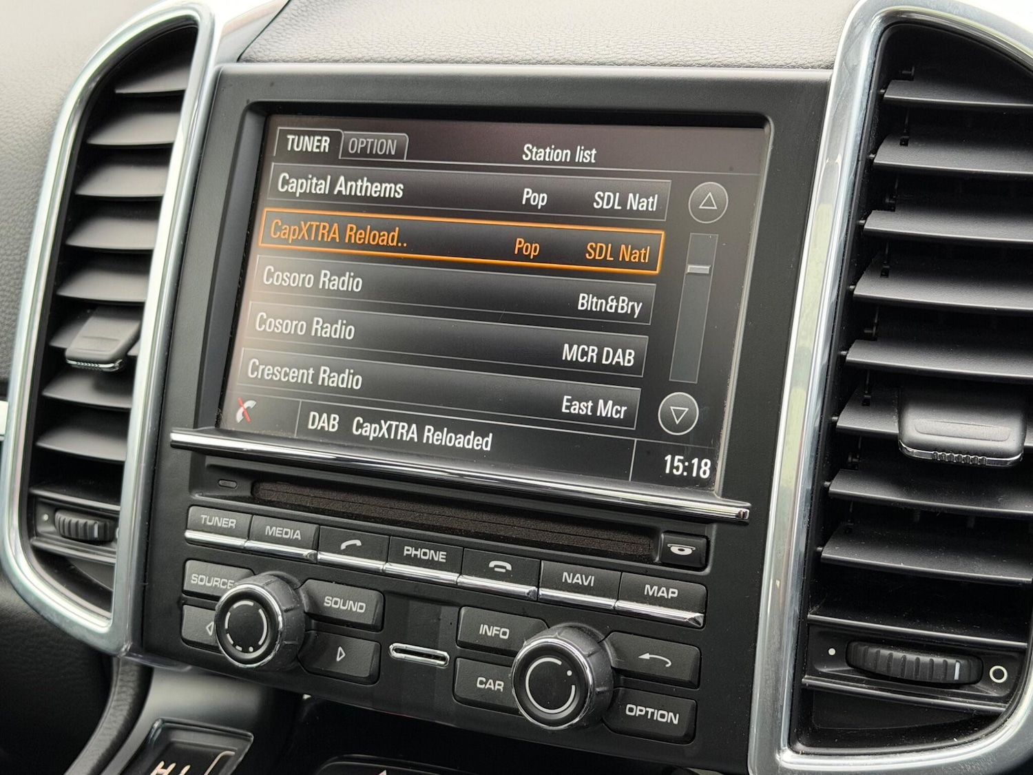 Used Porsche Cayenne 2014 for sale - 77254969: Photo 33