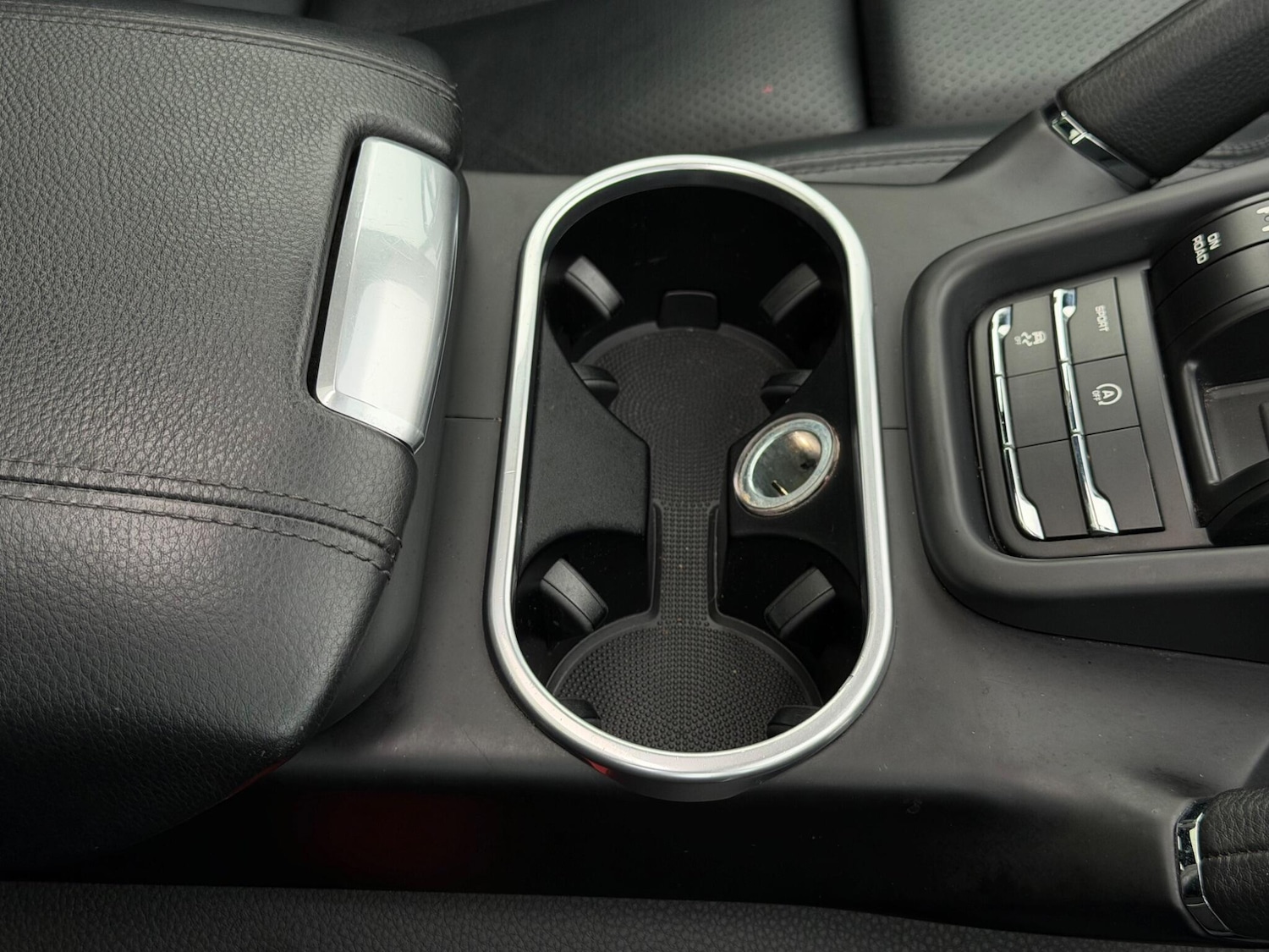 Used Porsche Cayenne 2014 for sale - 77254969: Photo 42