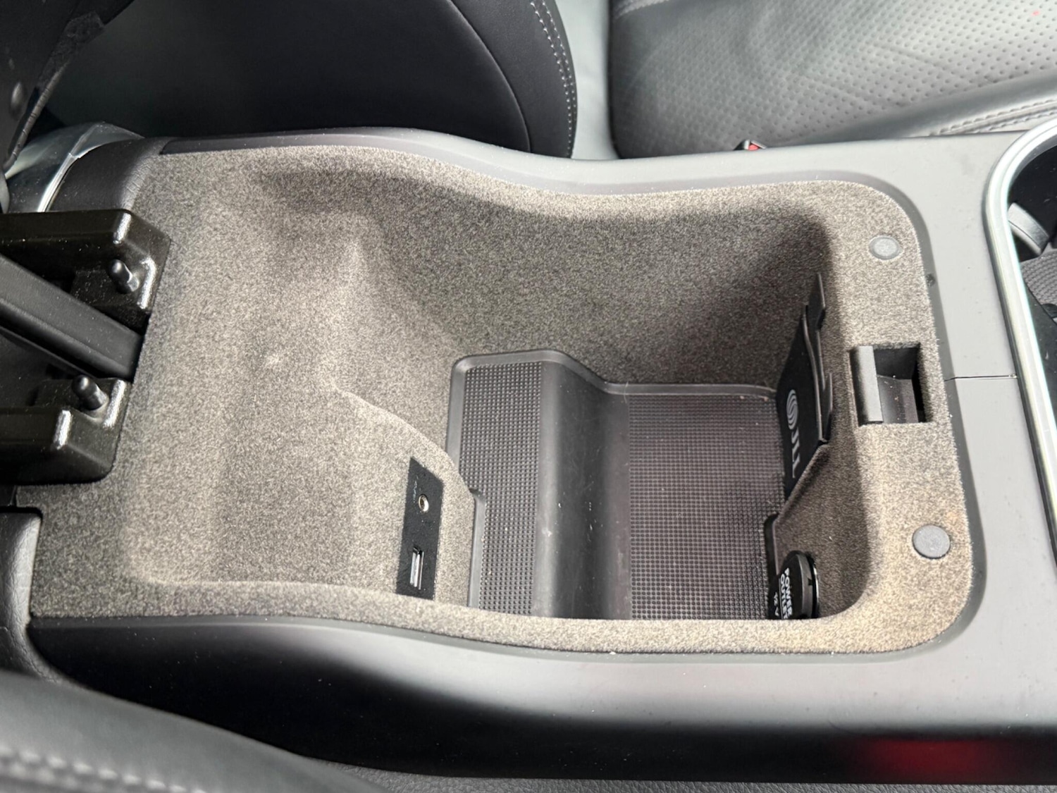 Used Porsche Cayenne 2014 for sale - 77254969: Photo 44