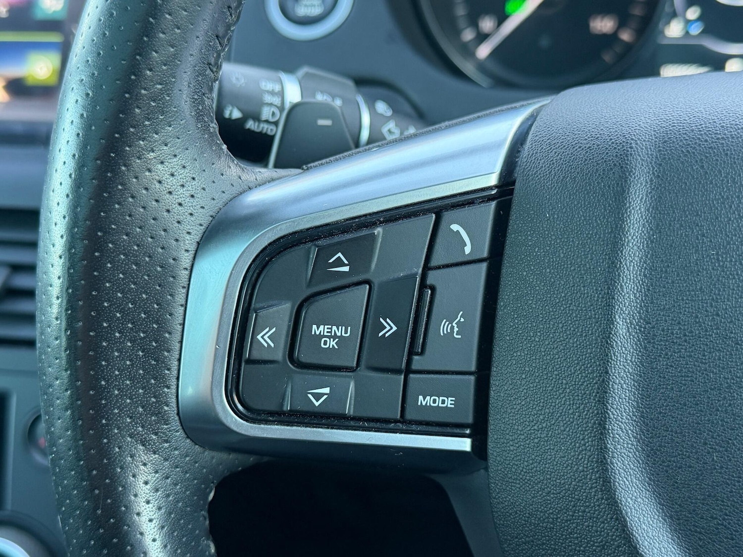 Used Land Rover Discovery Sport 2017 for sale - 77097959: Photo 29