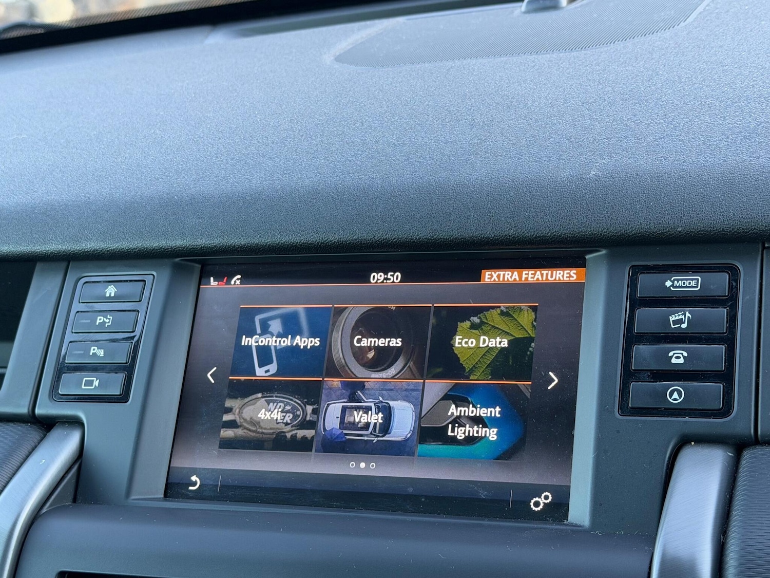 Used Land Rover Discovery Sport 2017 for sale - 77097959: Photo 37