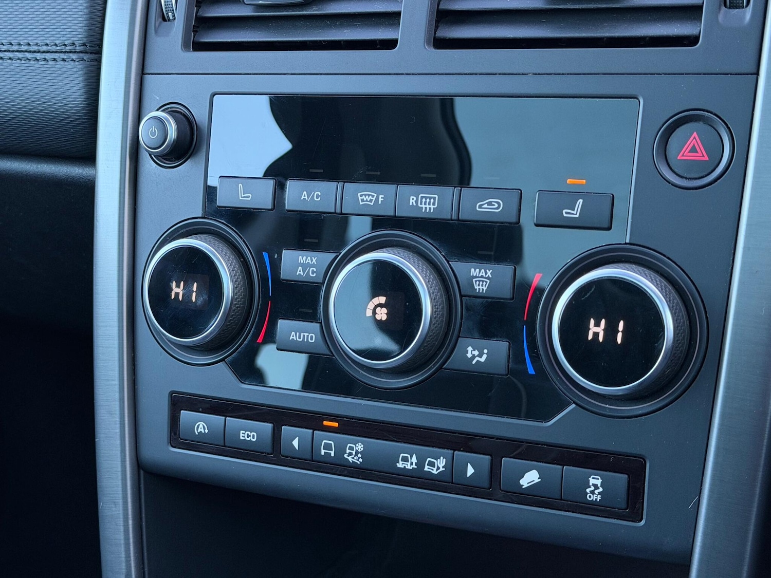 Used Land Rover Discovery Sport 2017 for sale - 77097959: Photo 39