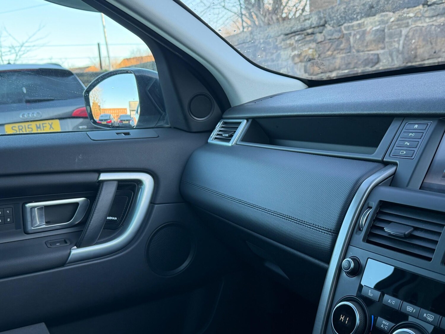 Used Land Rover Discovery Sport 2017 for sale - 77097959: Photo 52