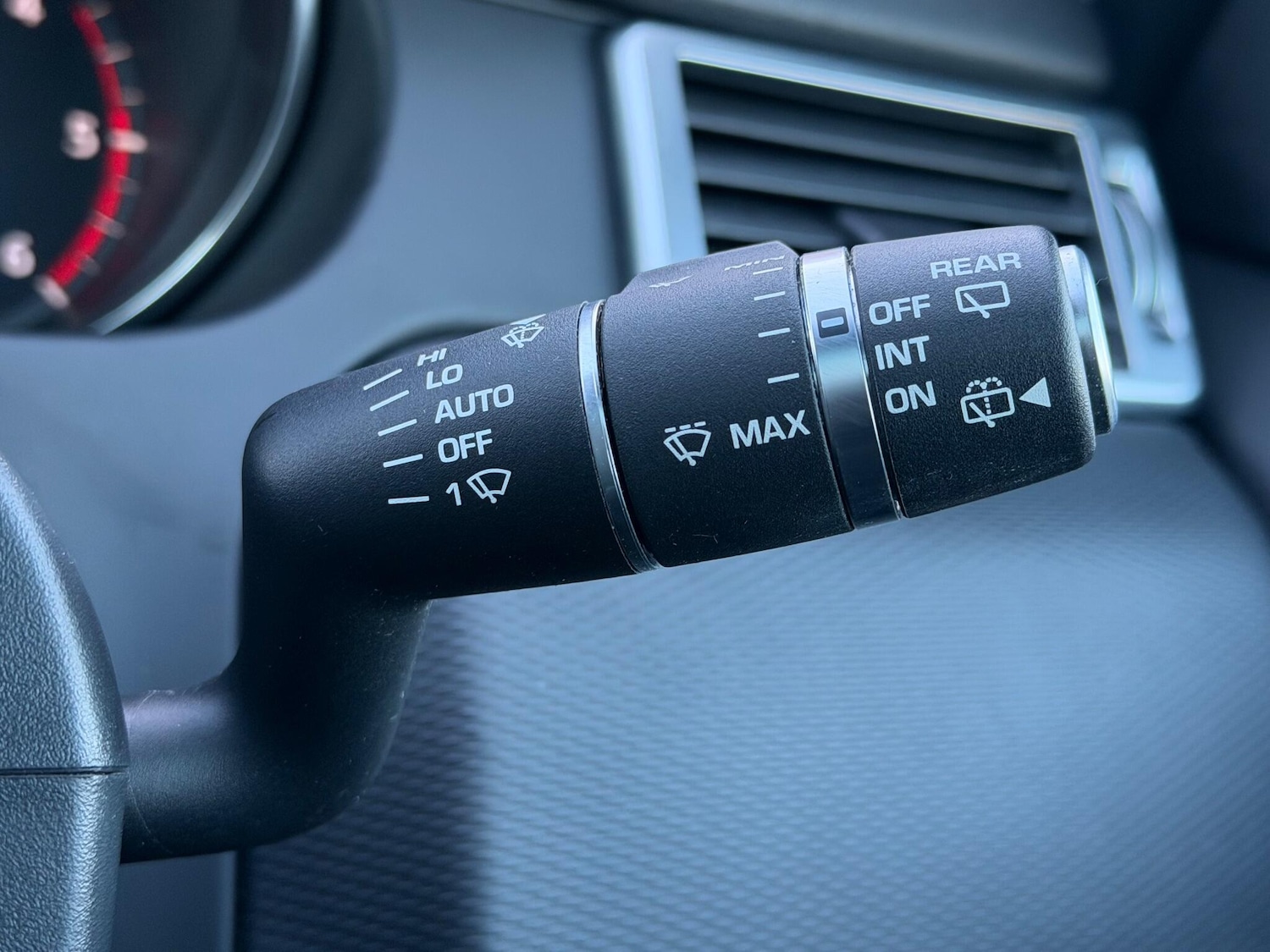 Used Land Rover Discovery Sport 2017 for sale - 77097959: Photo 54