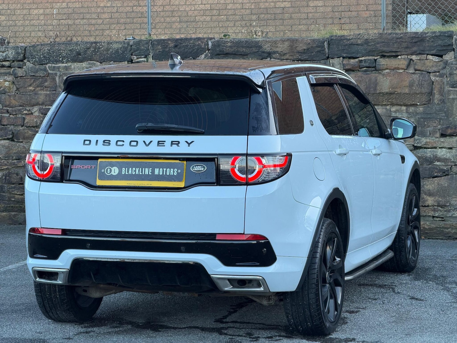 Used Land Rover Discovery Sport 2017 for sale - 77097959: Photo 7