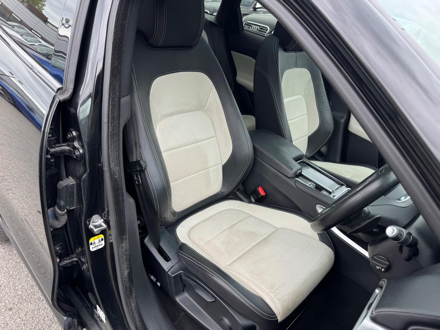 Used Jaguar F-Pace 2018 for sale - 76161082: Photo 17