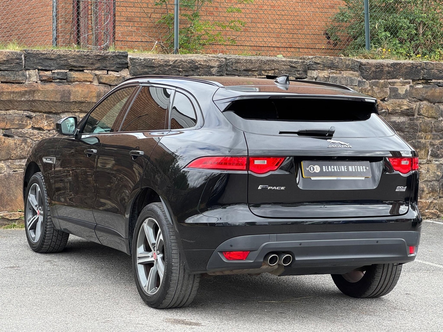 Used Jaguar F-Pace 2018 for sale - 76161082: Photo 5