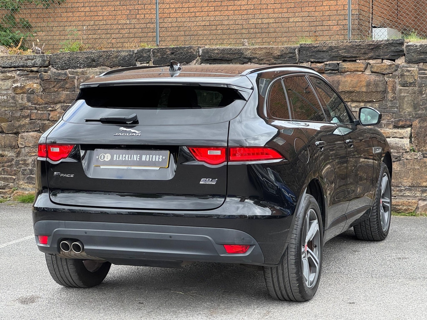 Used Jaguar F-Pace 2018 for sale - 76161082: Photo 7
