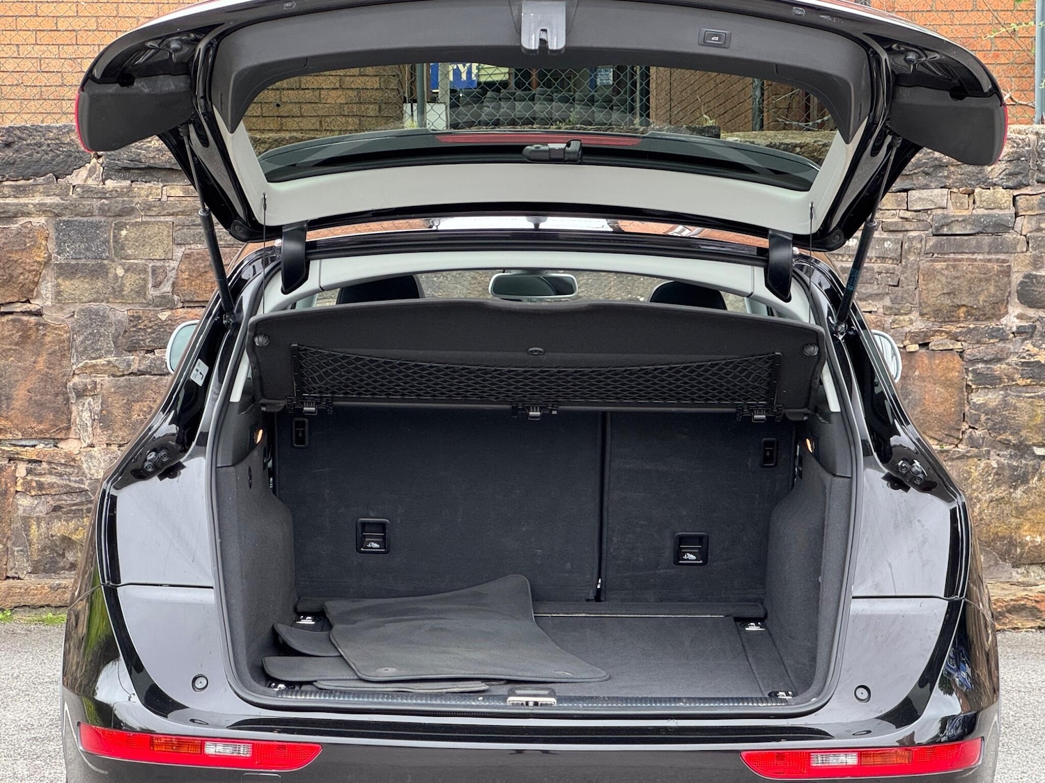 Used Audi SQ5 2015 for sale - 76161083: Photo 23