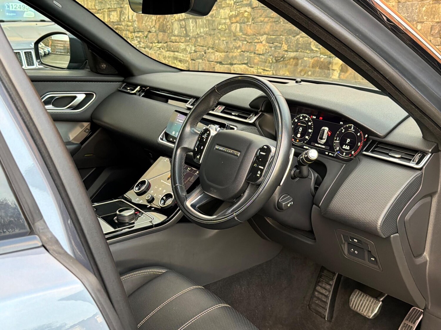 Used Land Rover Range Rover Velar 2018 for sale - 76550018: Photo 11