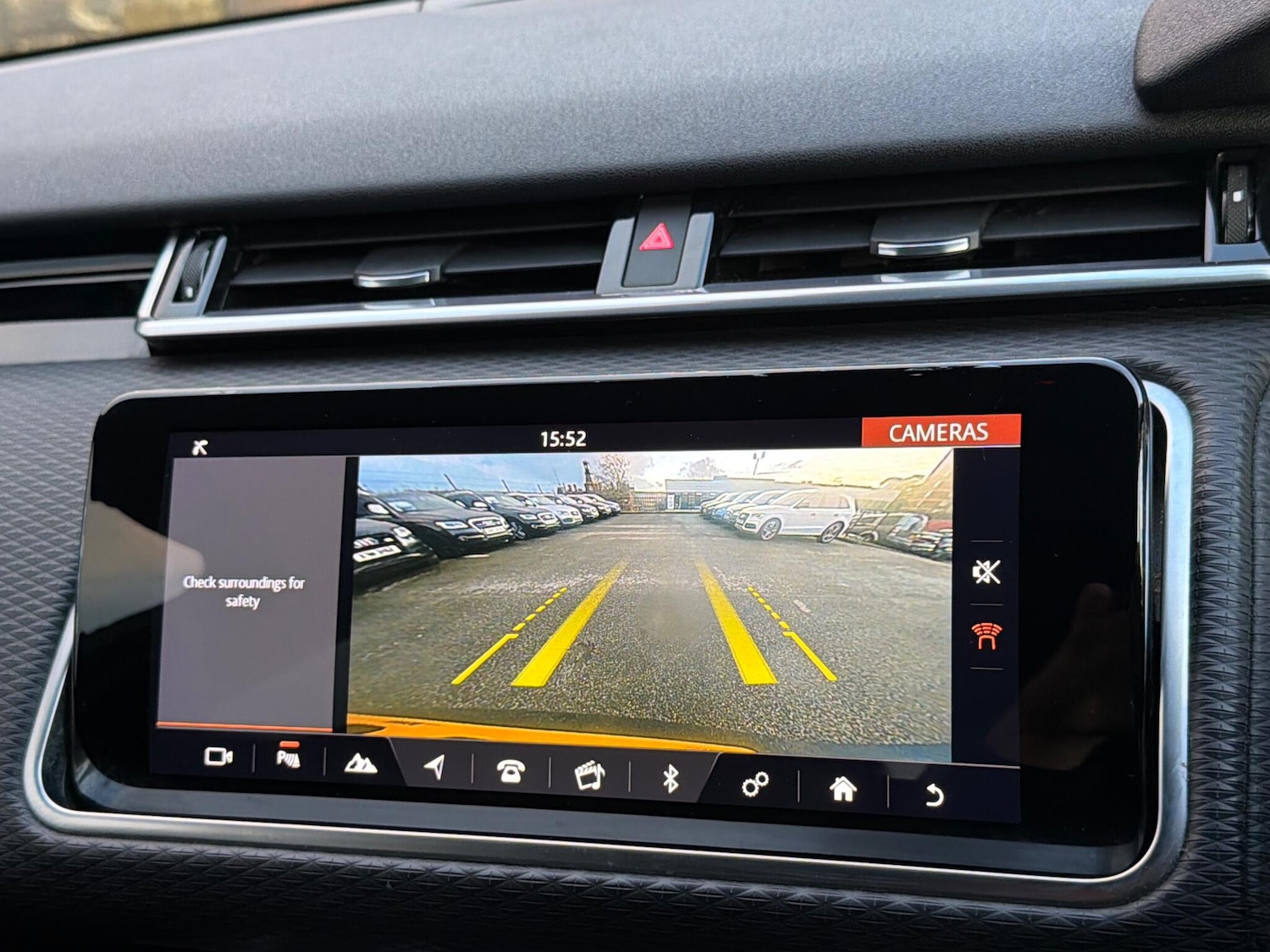 Used Land Rover Range Rover Velar 2018 for sale - 76550018: Photo 22