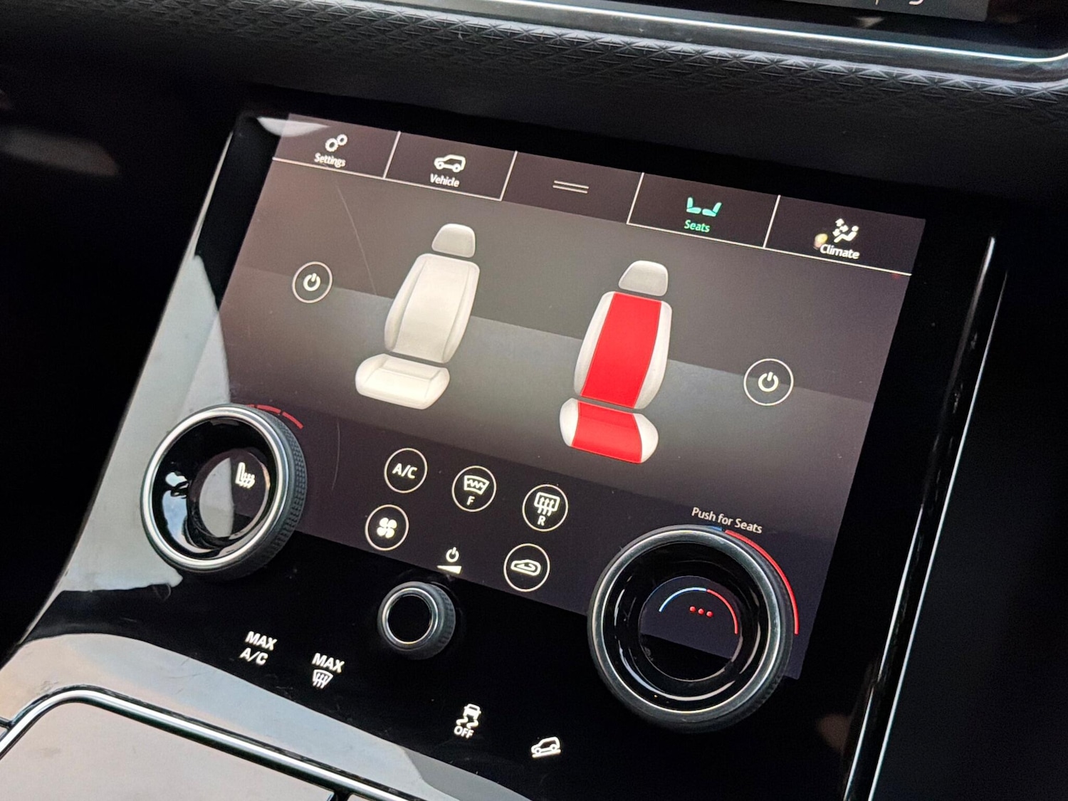 Used Land Rover Range Rover Velar 2018 for sale - 76550018: Photo 24