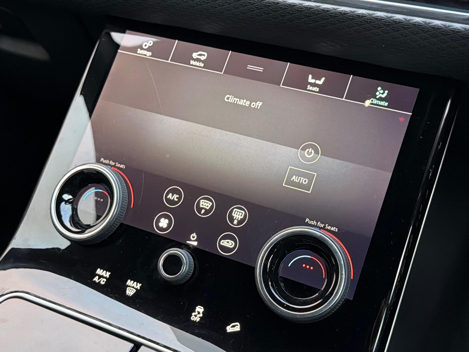 Used Land Rover Range Rover Velar 2018 for sale - 76550018: Photo 25