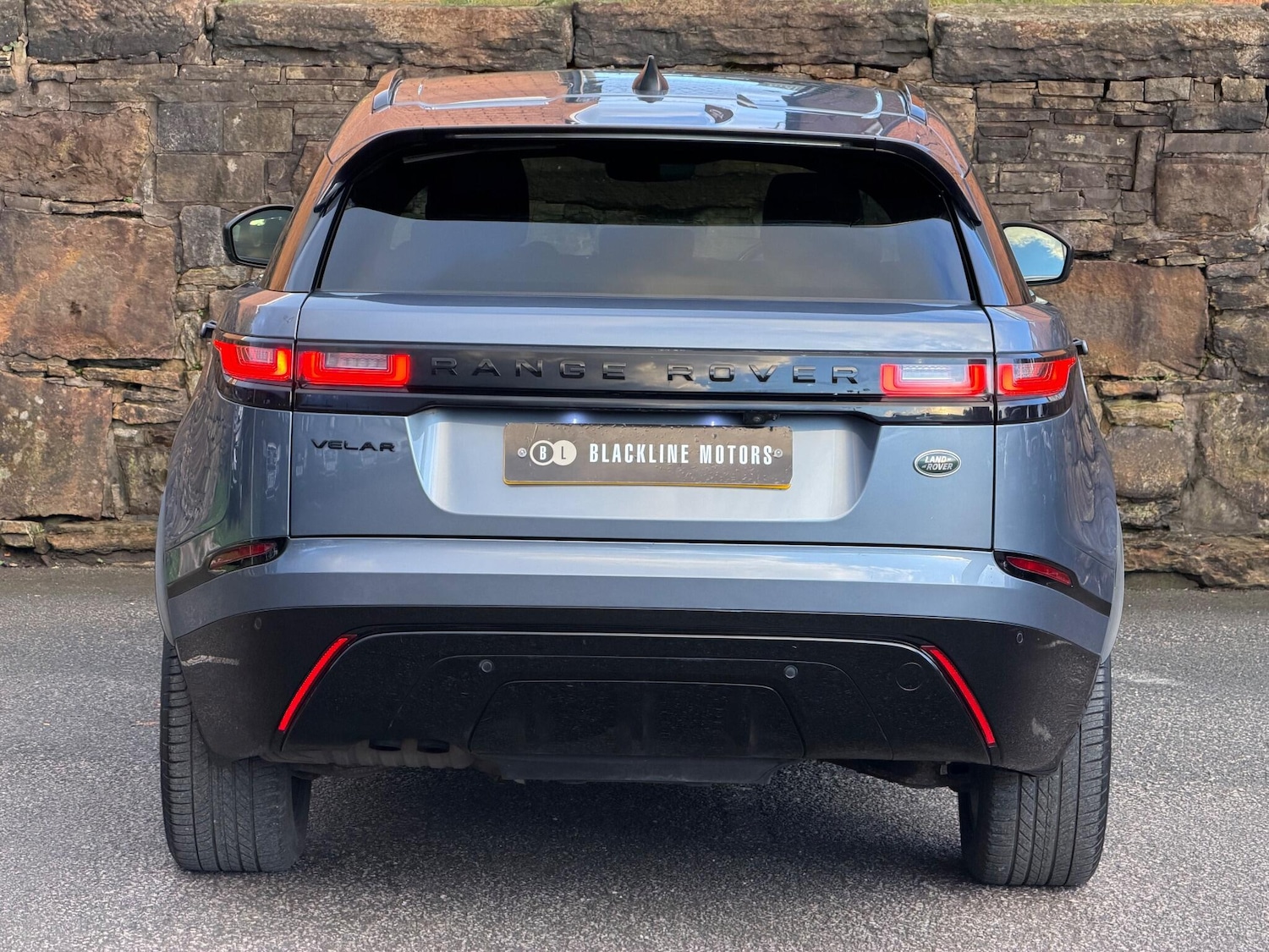 Used Land Rover Range Rover Velar 2018 for sale - 76550018: Photo 6