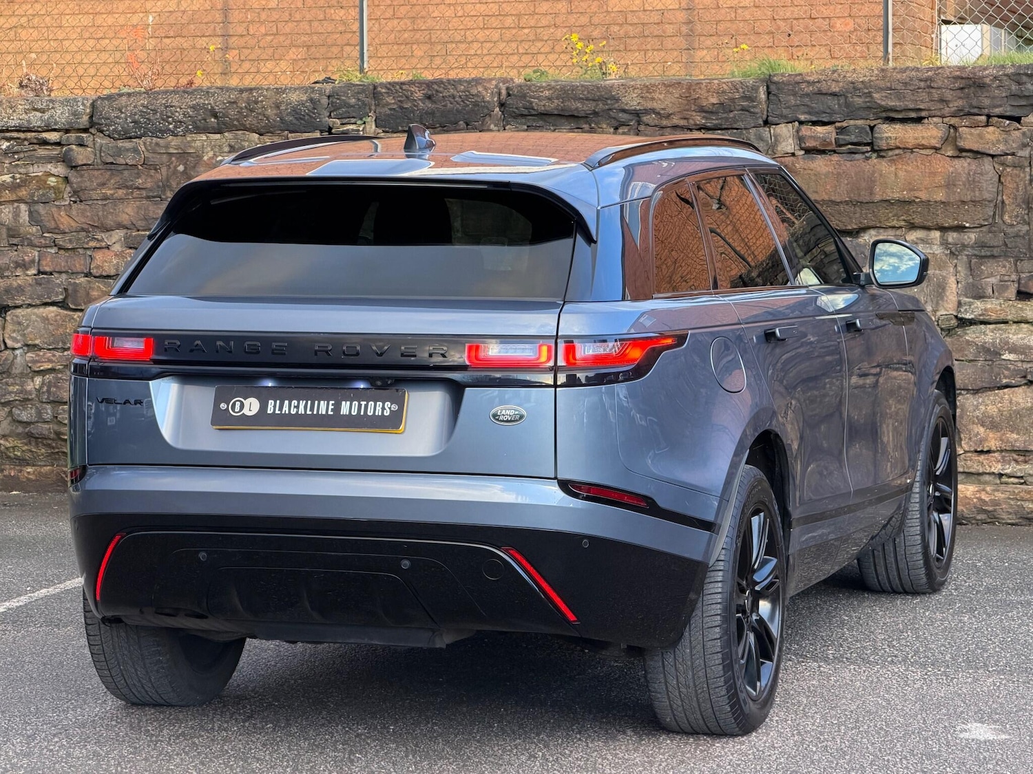 Used Land Rover Range Rover Velar 2018 for sale - 76550018: Photo 7