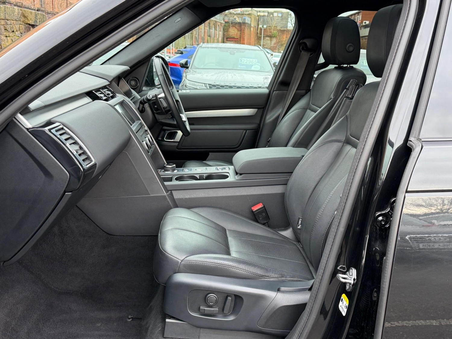 Used Land Rover Discovery 2020 for sale - 77468150: Photo 17