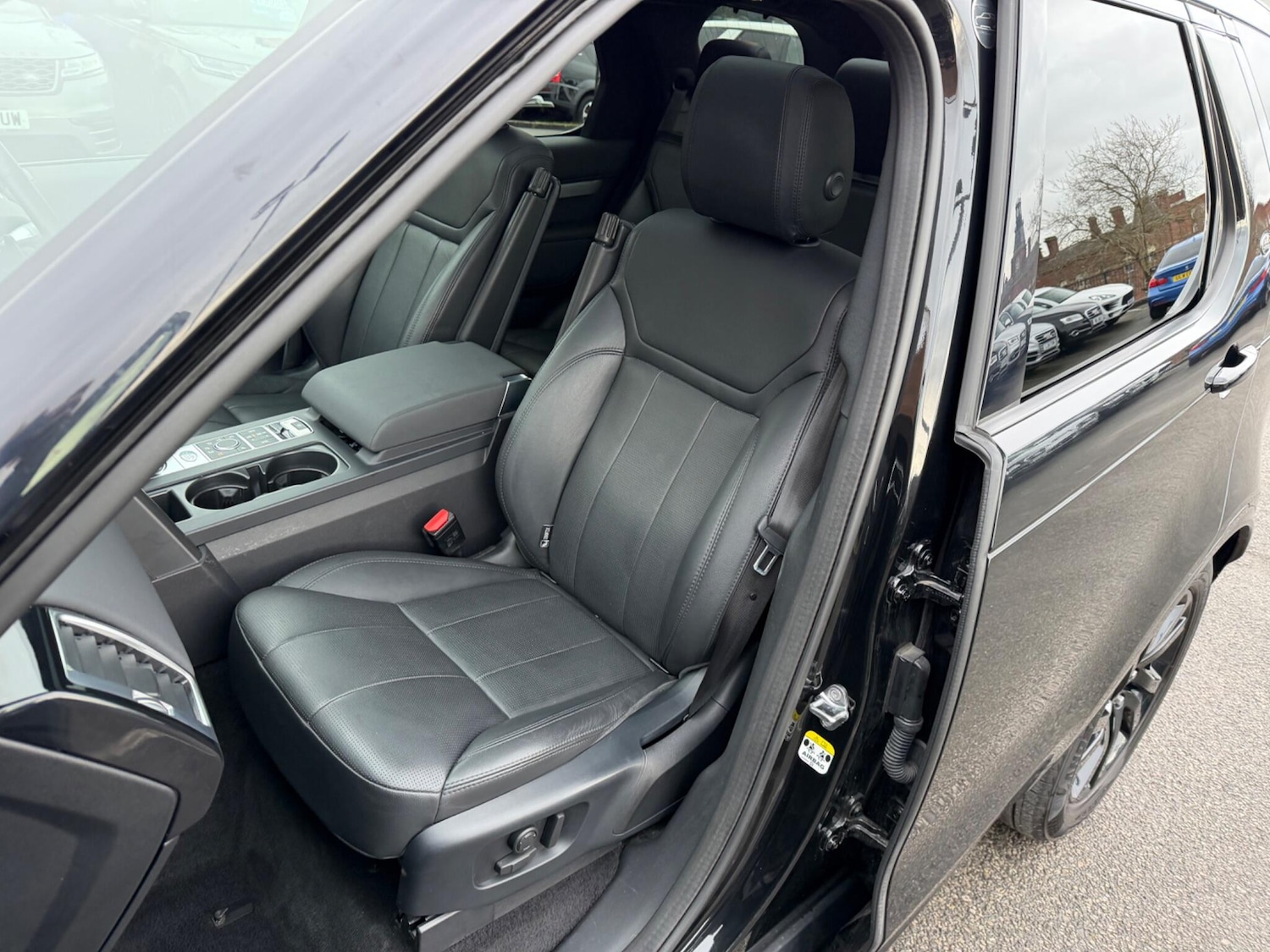 Used Land Rover Discovery 2020 for sale - 77468150: Photo 19