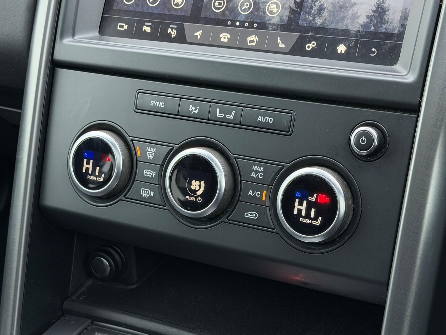 Used Land Rover Discovery 2020 for sale - 77468150: Photo 41