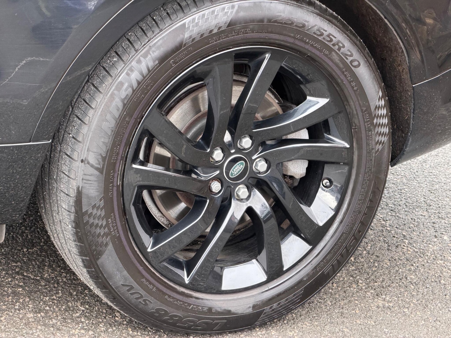 Used Land Rover Discovery 2020 for sale - 77468150: Photo 61