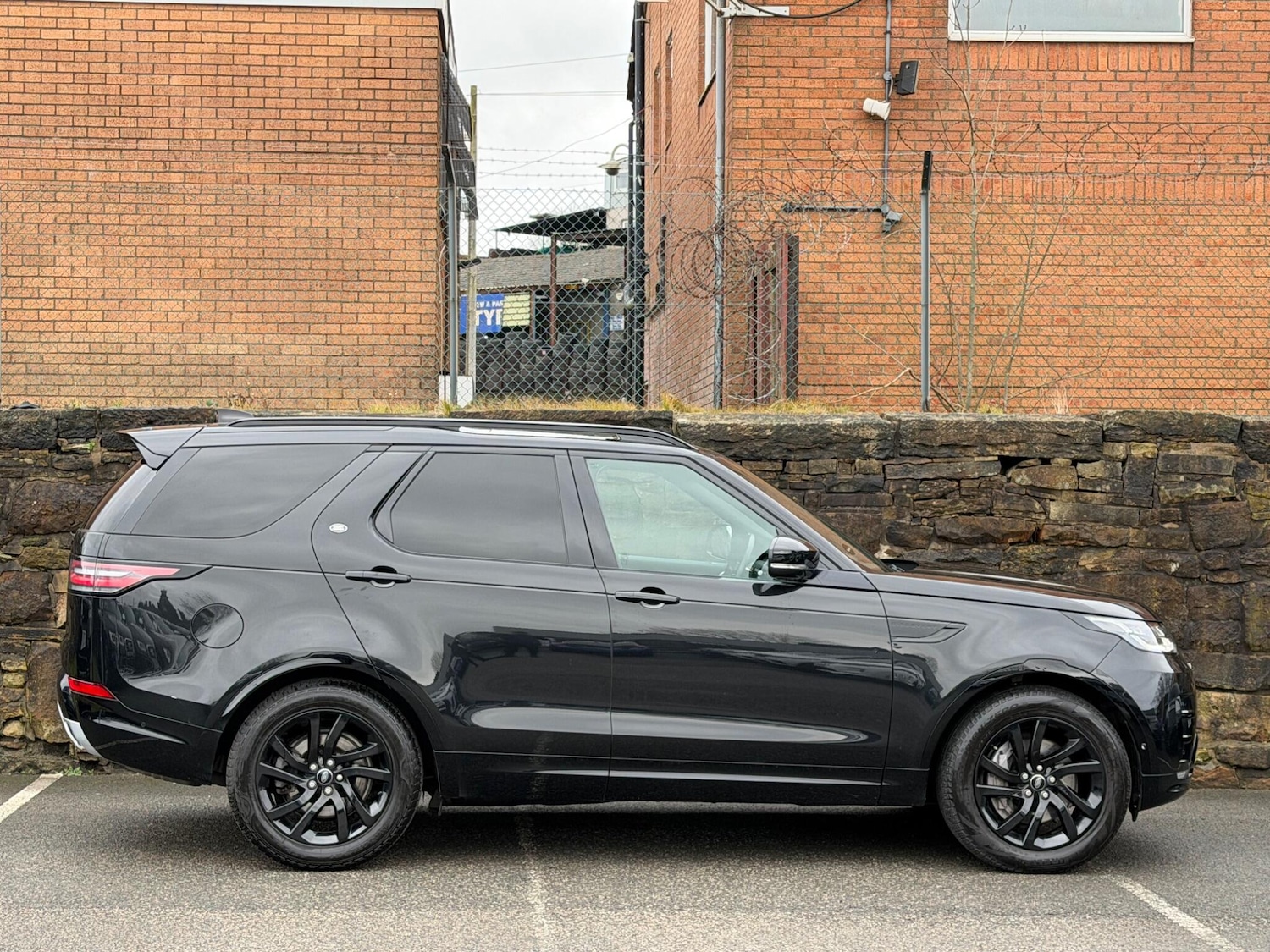 Used Land Rover Discovery 2020 for sale - 77468150: Photo 8