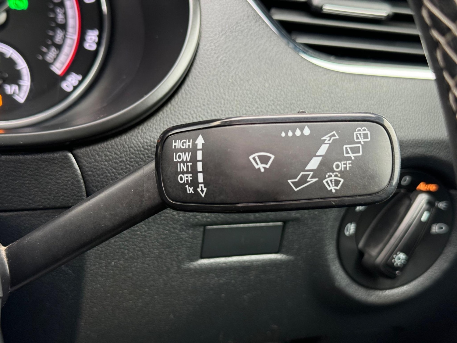 Used Skoda Octavia 2018 for sale - 76161069: Photo 57