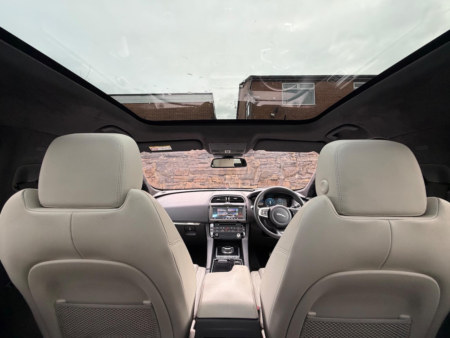 Used Jaguar F-Pace 2016 for sale - 77144283: Photo 10