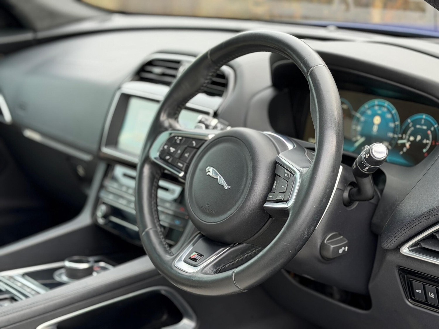 Used Jaguar F-Pace 2016 for sale - 77144283: Photo 13