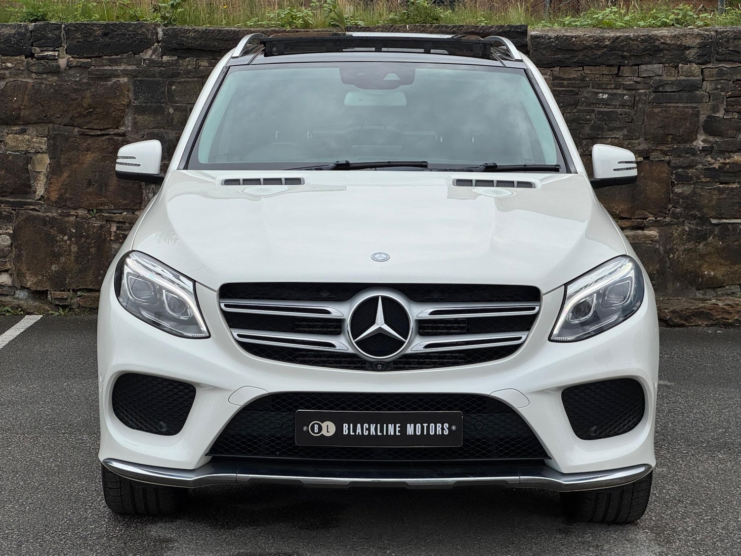Used Mercedes-Benz GLE 2017 for sale - 76161063: Photo 2