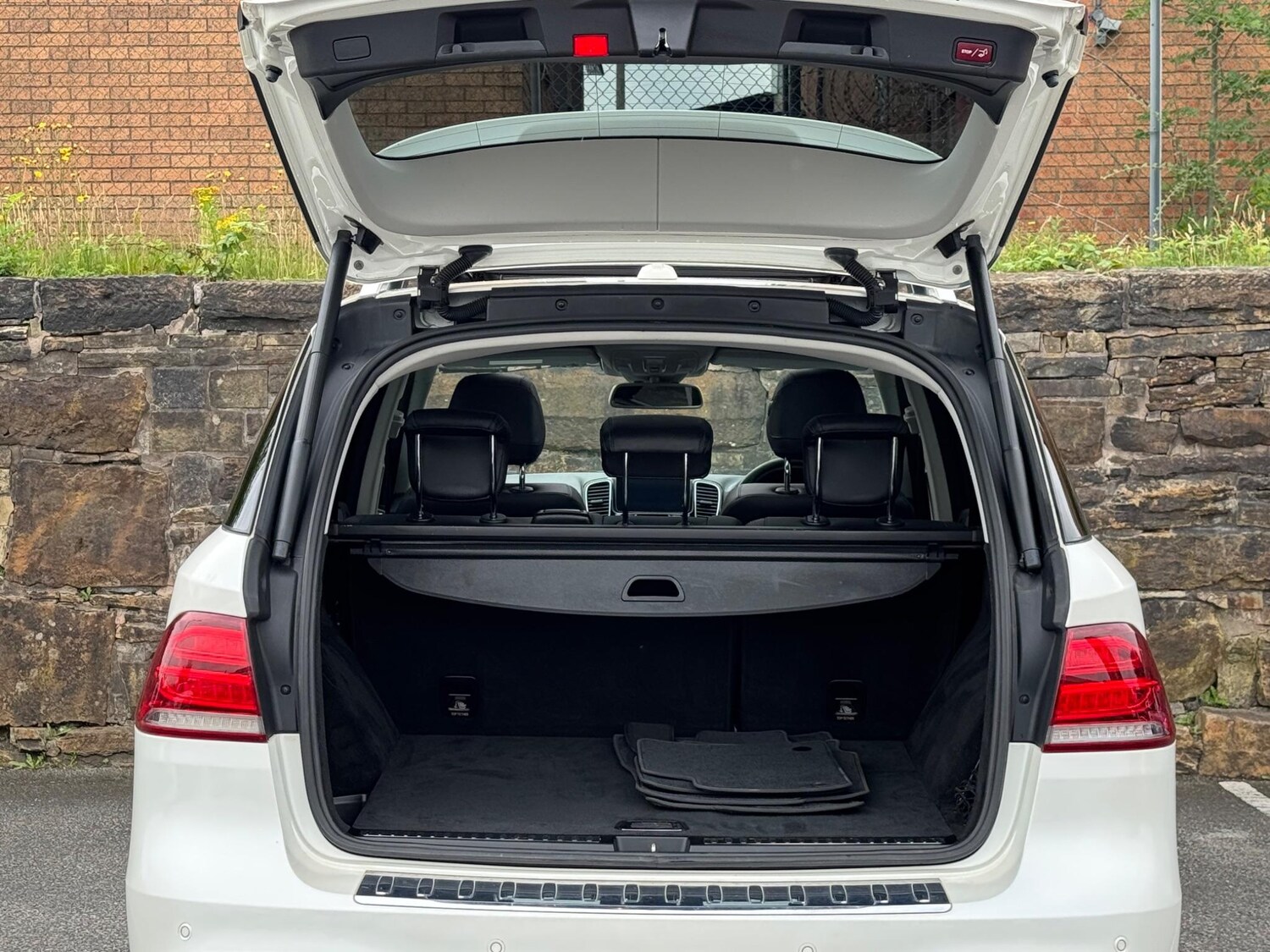 Used Mercedes-Benz GLE 2017 for sale - 76161063: Photo 23